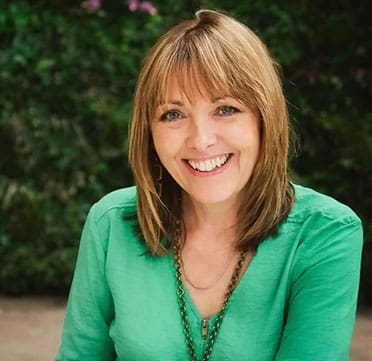 Jeanette-img-372x361